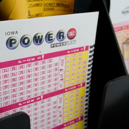 Powerball Drawing Results: No Jackpot Winner, Jackpot Climbs to $348 Million