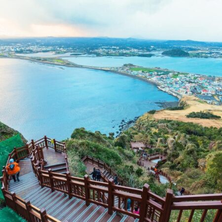 Mixed Sentiments on Jeju Island’s Foreigner-Only Casinos Spark Calls for Stricter Regulations