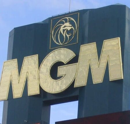 MGM Resorts Increases Debt Sale to $850 Million